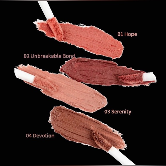 *NEW* Base Blue Liquid Lipstick - Picture 4 of 4